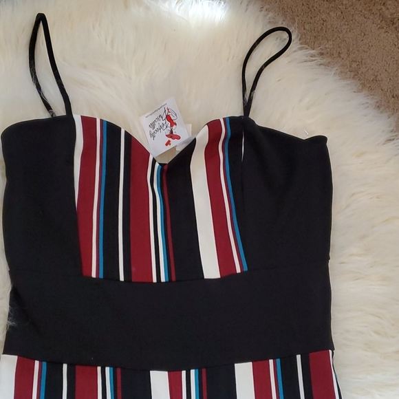 Jumpsuit - Picture 3 of 3